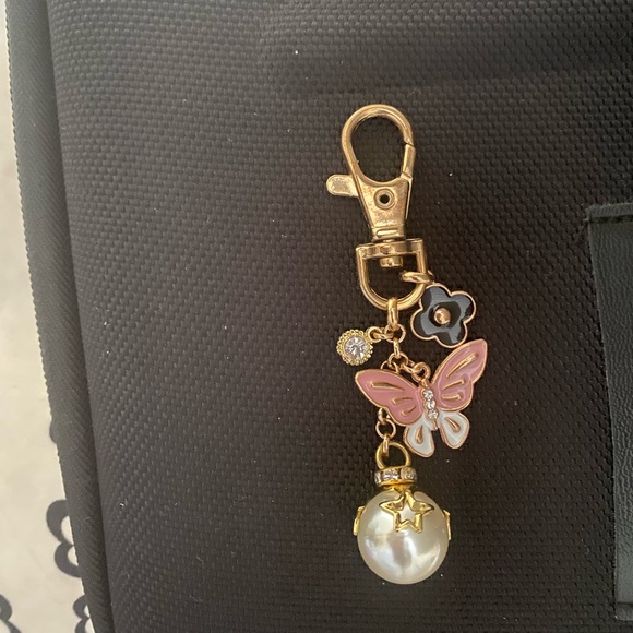 Butterfly enamel purse charm - Picture 3 of 3